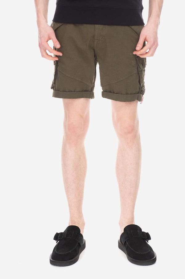 Alpha Industries Kratke hlače Alpha Industries Combat Short 116210 142 moške, zelena barva