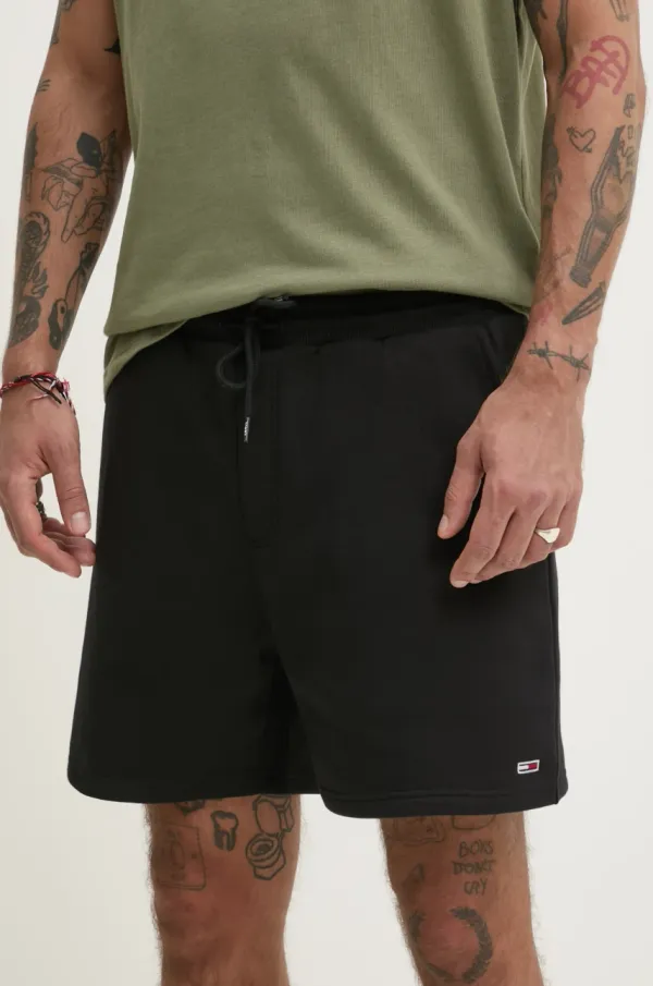 Tommy Jeans Kratke hlače Tommy Jeans moške, črna barva, DM0DM21931