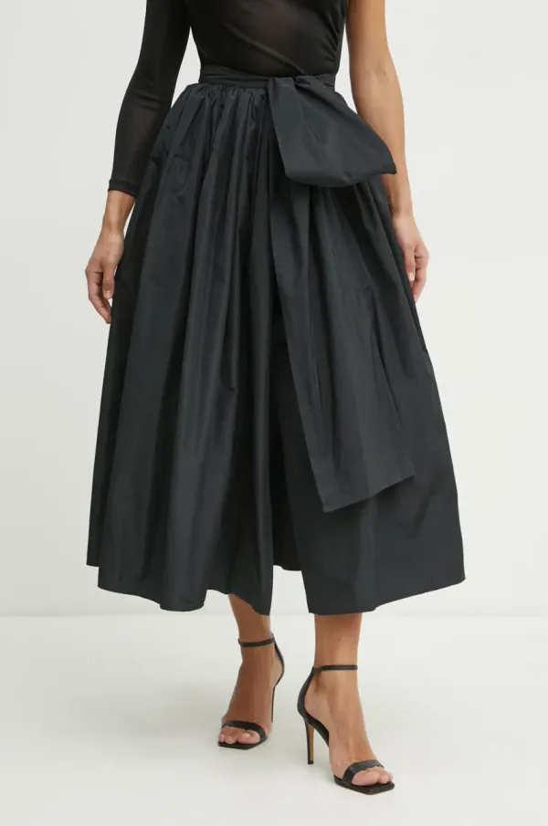 Liviana Conti Krilo Liviana Conti črna barva, F5SY25