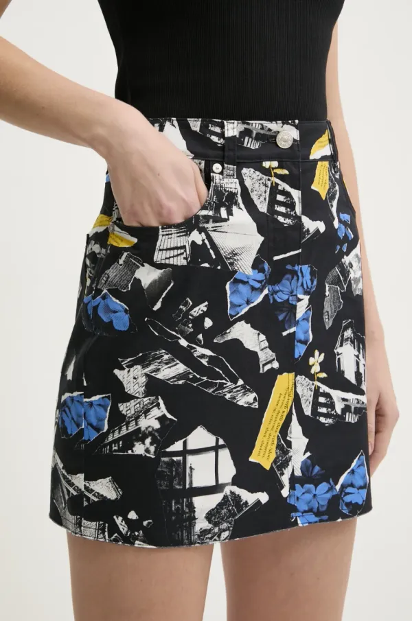 Moschino Jeans Krilo Moschino Jeans črna barva, 0116 3241