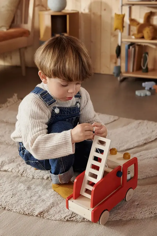 Liewood Lesena igrača za otroke Liewood Eigil Fire Truck
