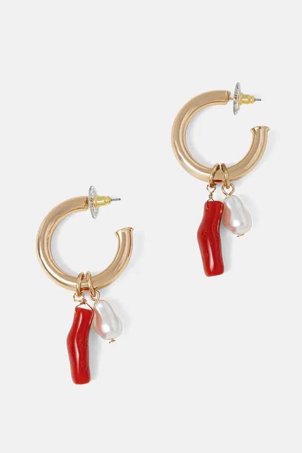 Lola Casademunt Lola Casademunt Uhani Lola Casademunt