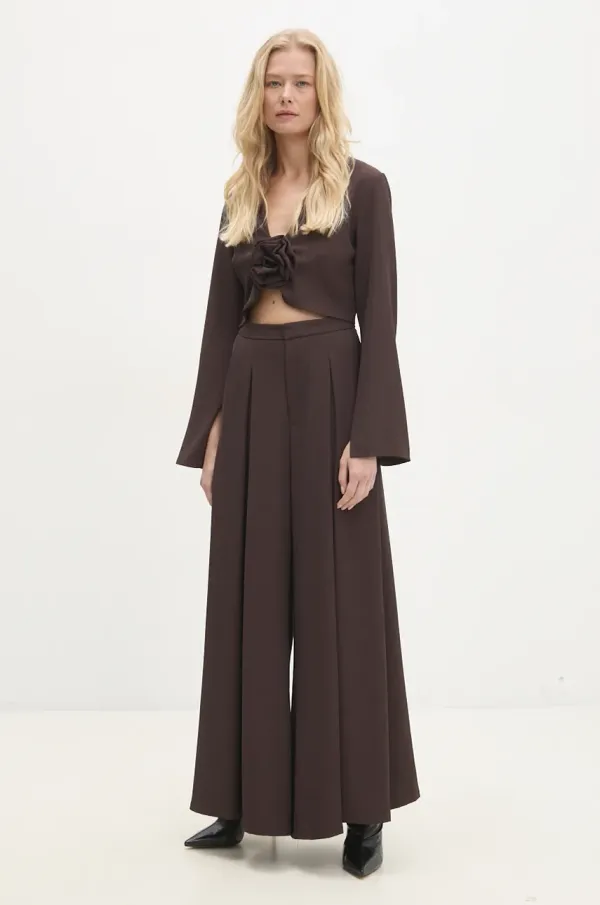 Answear Lab Majica in hlače Answear Lab rjava barva