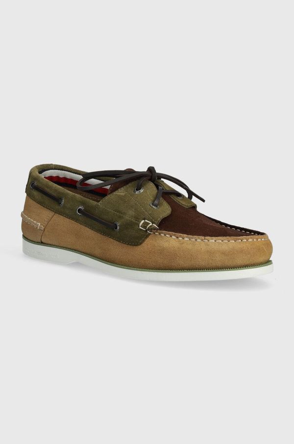 Tommy Hilfiger Mokasini iz semiša Tommy Hilfiger TH BOAT SHOE CORE C BLOCK SUEDE moški, zelena barva, FM0FM04630