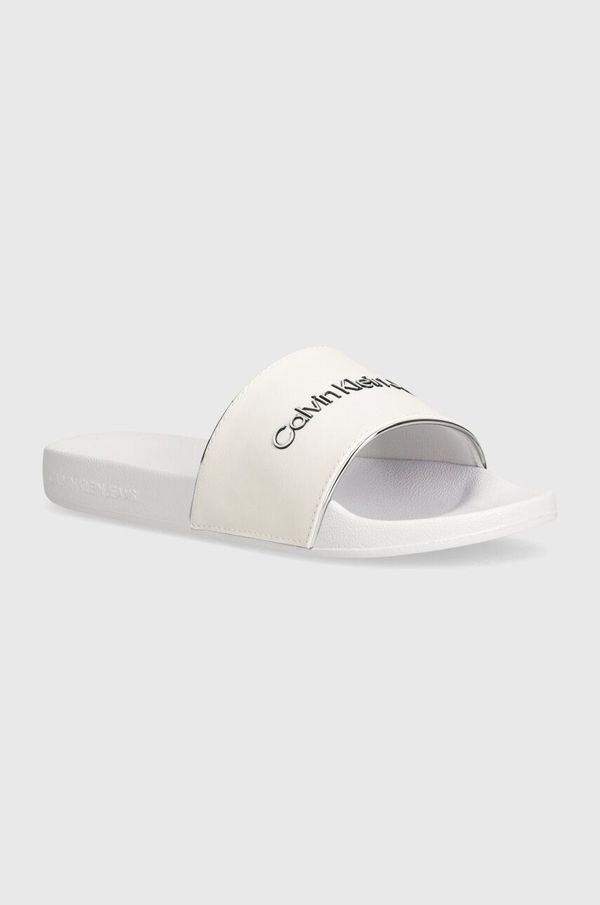 Calvin Klein Jeans Natikači Calvin Klein Jeans SLIDE INSTITUITIONAL MTR ženski, bela barva, YW0YW01508