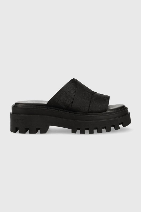 Calvin Klein Jeans Natikači Calvin Klein Jeans TOOTHY COMBAT SANDAL WEBBING ženski, črna barva, YW0YW00949