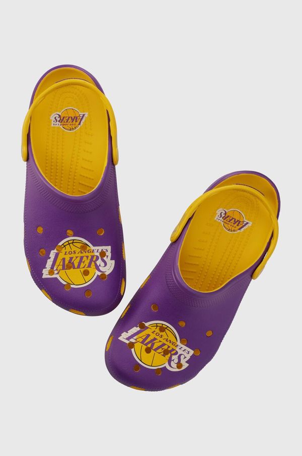 Crocs Natikači Crocs NBA Los Angeles Lakers Classic Clog vijolična barva, 208650