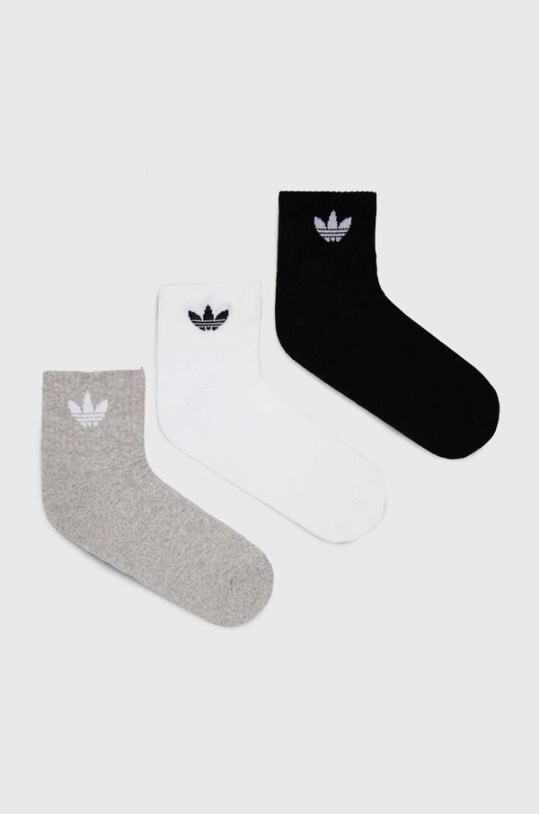 adidas Originals Nogavice adidas Originals 3-pack bela barva