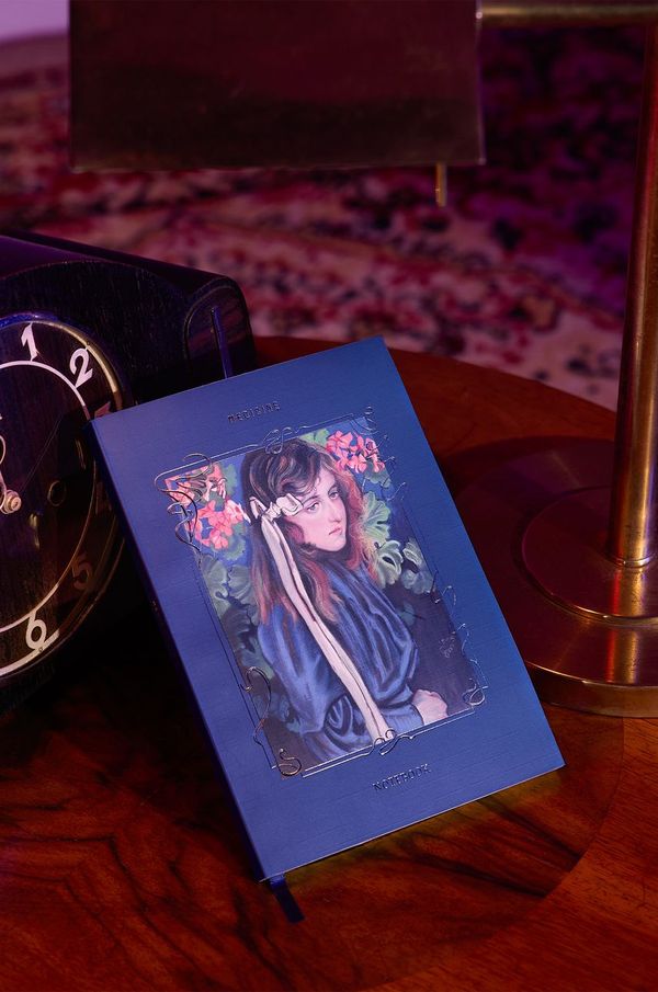 Medicine Notes Medicine turkizna barva