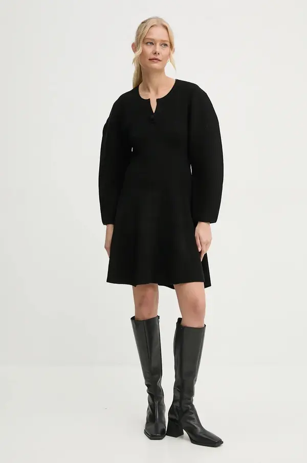 By Malene Birger Obleka By Malene Birger FRANCESA