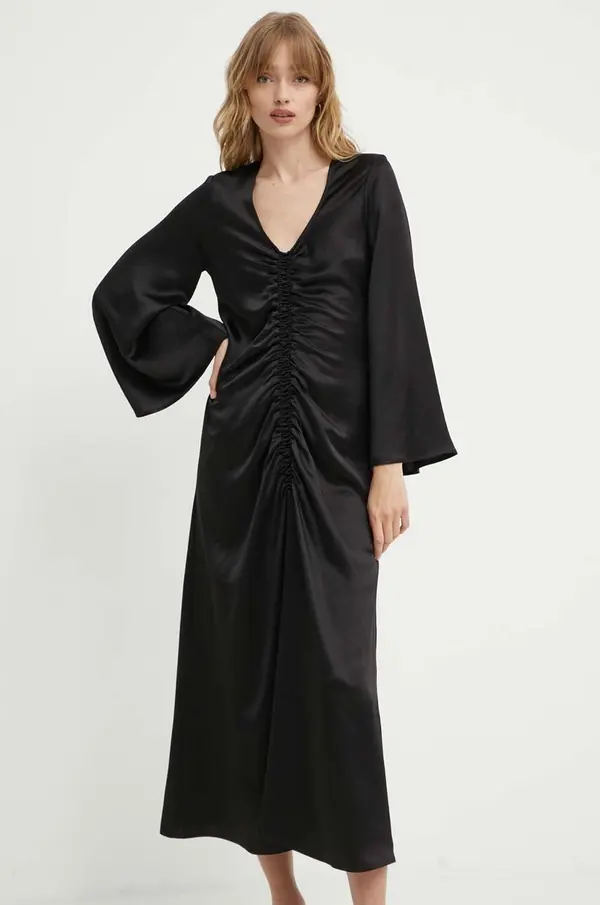 By Malene Birger Obleka By Malene Birger LAVENDE