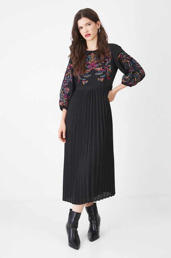 Medicine Obleka Medicine črna barva