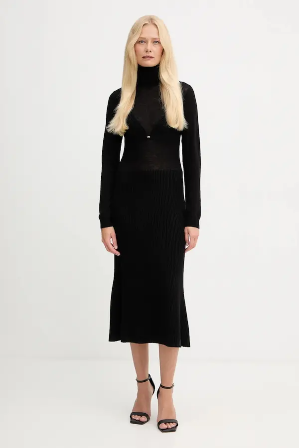 Elisabetta Franchi Obleka z dodatkom volne Elisabetta Franchi