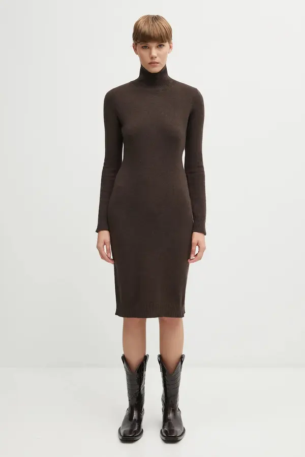 MM6 Maison Margiela Obleka z dodatkom volne MM6 Maison Margiela