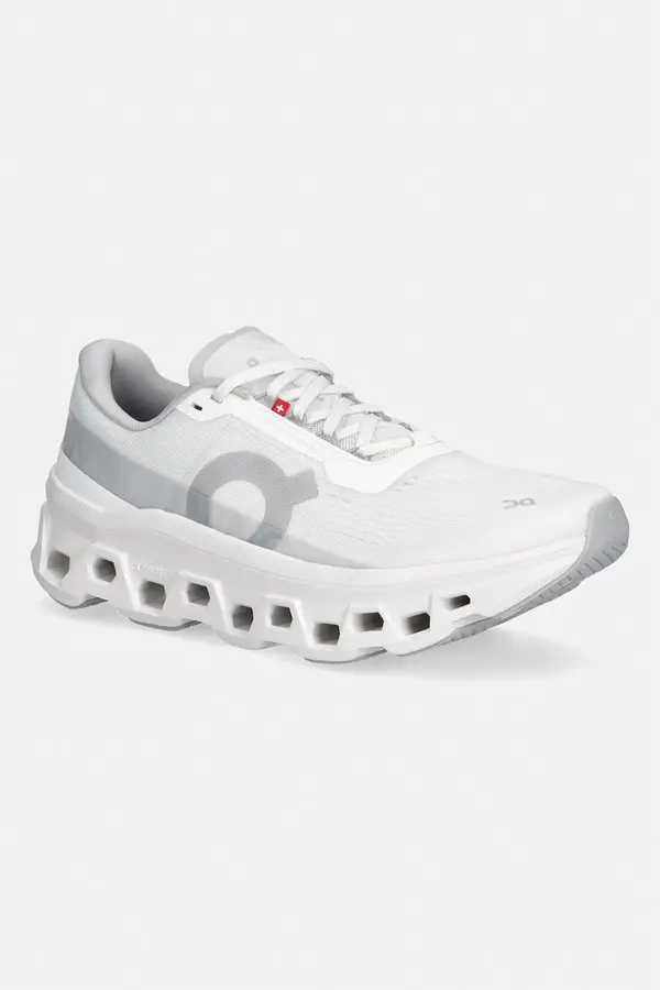On On ženski trening čevlji Cloudmonster 1