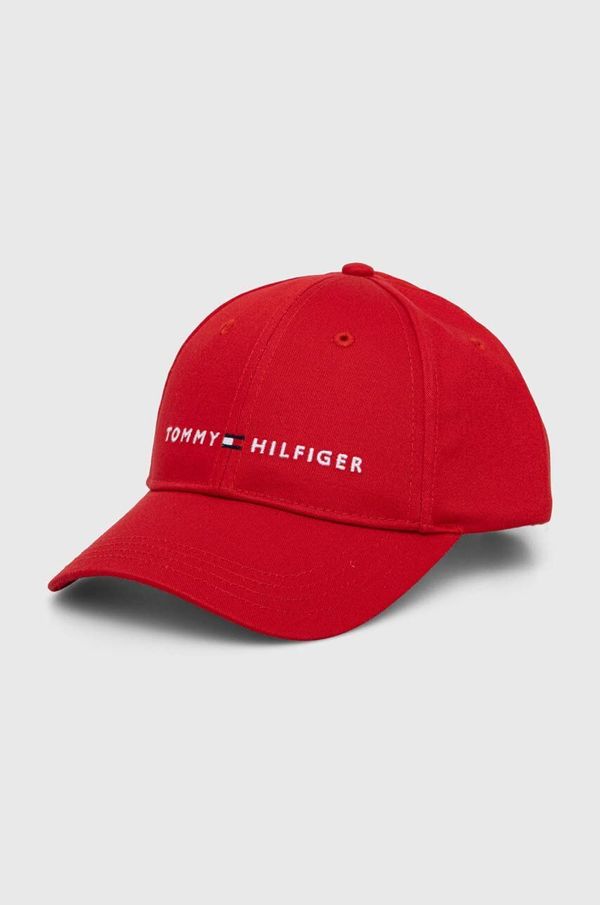 Tommy Hilfiger Otroška bombažna bejzbolska kapa Tommy Hilfiger rdeča barva