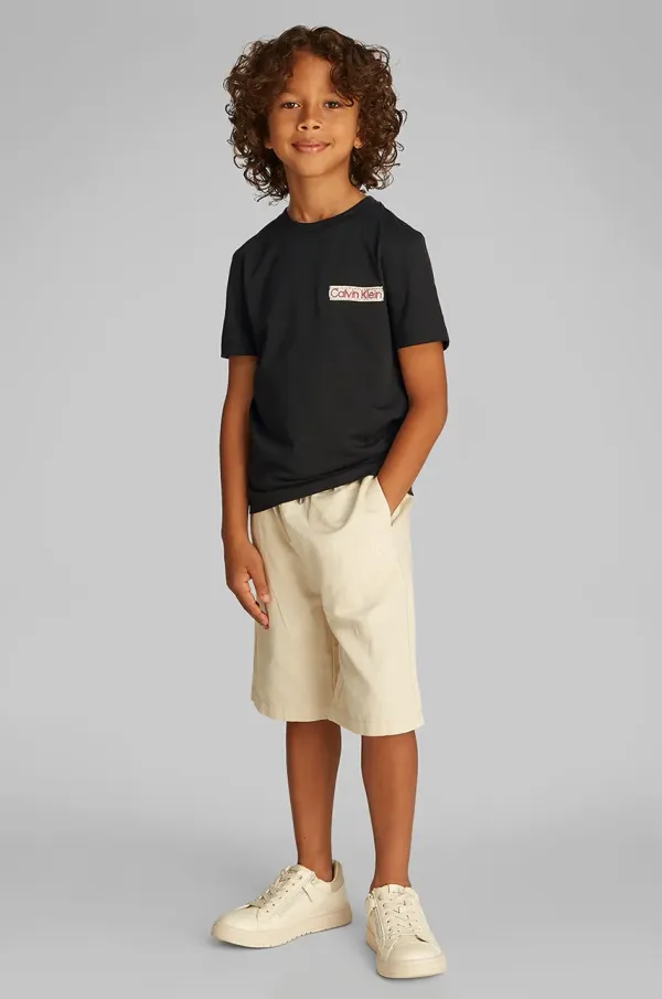 Calvin Klein Jeans Otroška bombažna kratka majica Calvin Klein Jeans črna barva, IB0IB02451