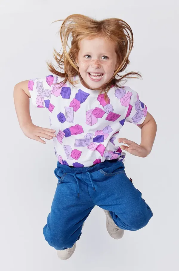 Lego Otroška bombažna kratka majica Lego LWTANO 626 roza barva, 12011338