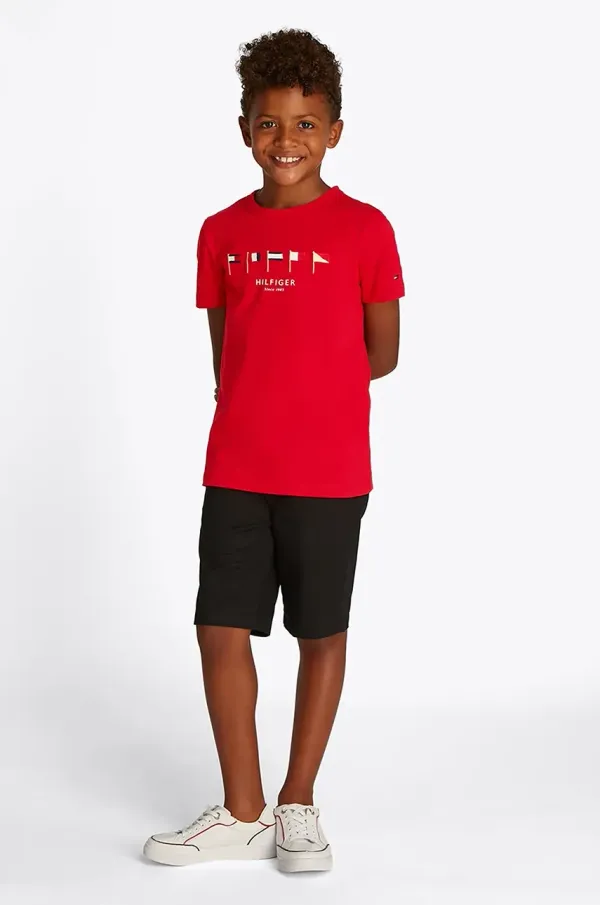 Tommy Hilfiger Otroška bombažna kratka majica Tommy Hilfiger rdeča barva, KB0KB09532