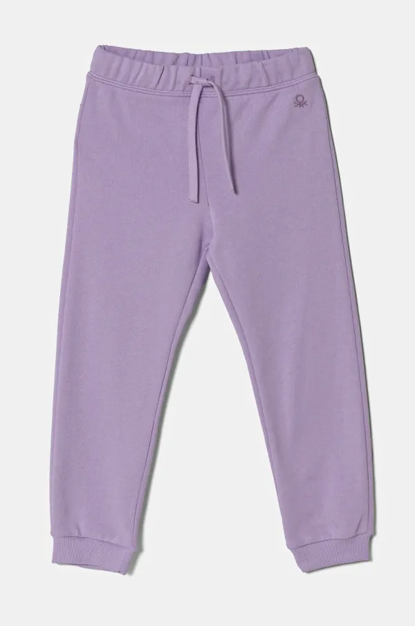 United Colors of Benetton Otroška bombažna trenirka United Colors of Benetton vijolična barva, 3J70GF01N