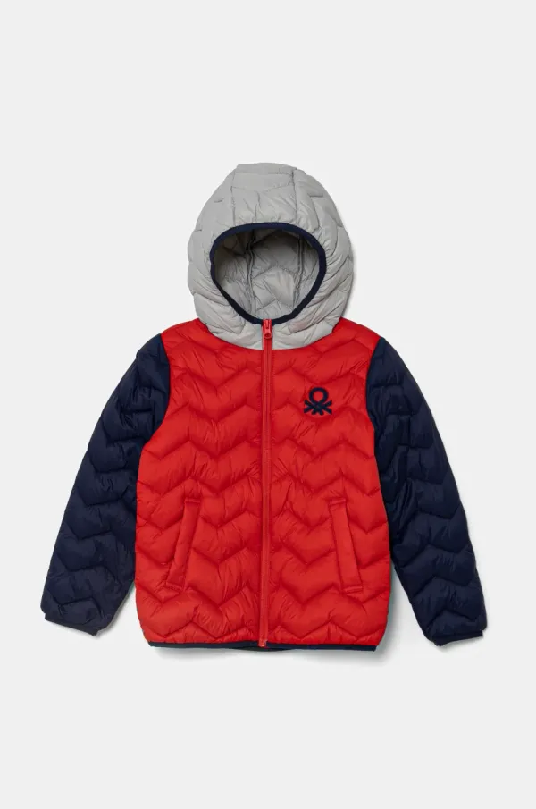 United Colors of Benetton Otroška jakna United Colors of Benetton rdeča barva, 2TWDCN04V