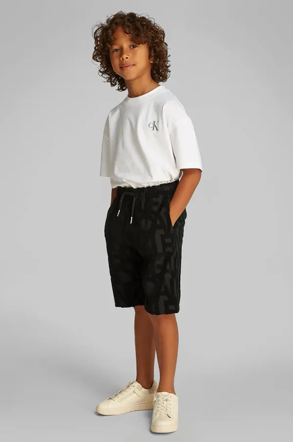 Calvin Klein Jeans Otroške kratke hlače Calvin Klein Jeans črna barva, IB0IB02426
