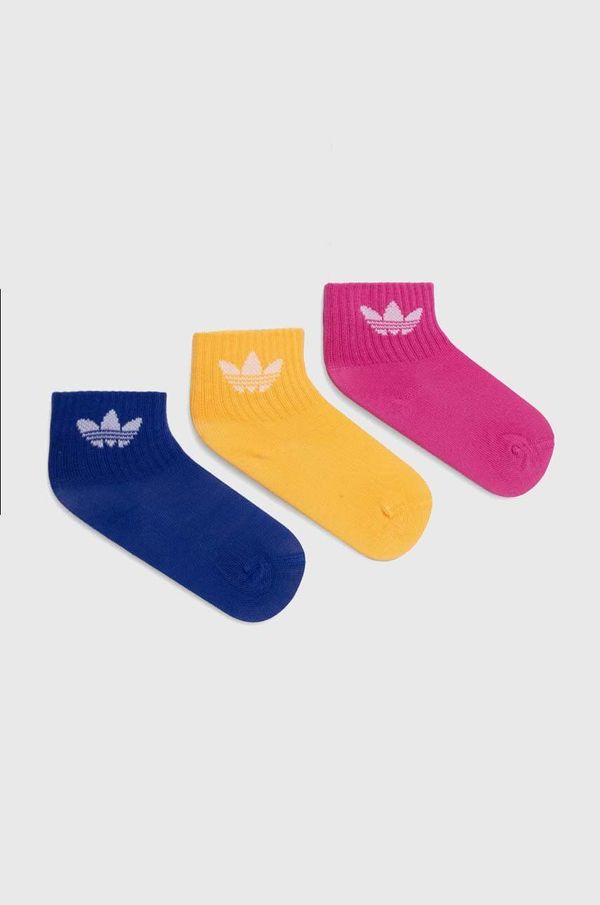 adidas Originals Otroške nogavice adidas Originals KIDS ANKLE SOCK 3-pack rumena barva, IY6696