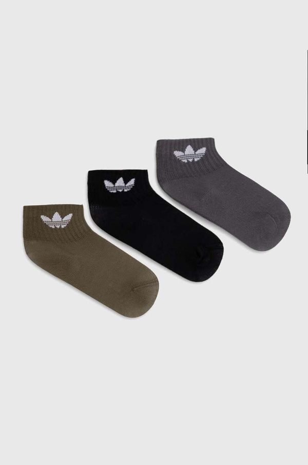 adidas Originals Otroške nogavice adidas Originals KIDS ANKLE SOCK 3-pack siva barva, IZ3473