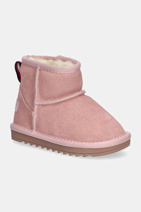 Tommy Hilfiger Otroške snežke iz semiša Tommy Hilfiger roza barva, T1A5-33614