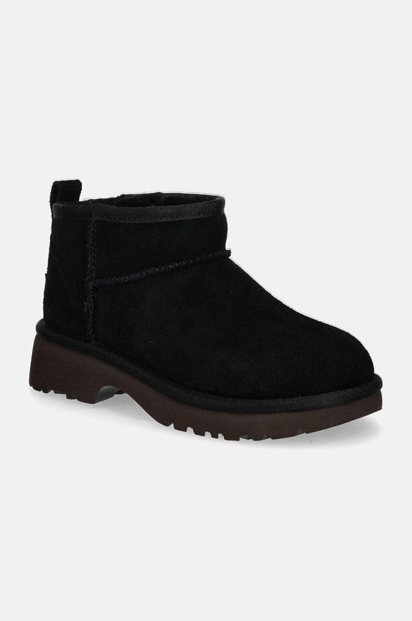 Ugg Otroške snežke iz semiša UGG KIDS CLASSIC ULTRA MINI NEW HEIGHTS črna barva, 1157732K