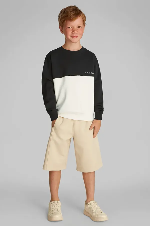 Calvin Klein Jeans Otroški bombažen pulover Calvin Klein Jeans črna barva, IB0IB02470