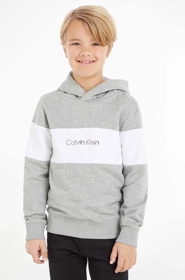 Calvin Klein Jeans Otroški bombažen pulover Calvin Klein Jeans siva barva, s kapuco