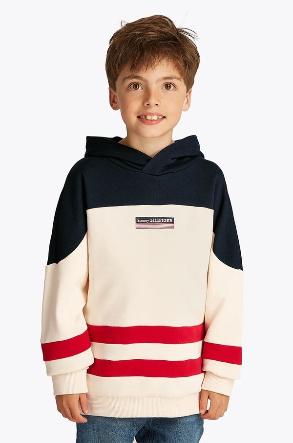 Tommy Hilfiger Otroški bombažen pulover Tommy Hilfiger bež barva, s kapuco, KB0KB09584