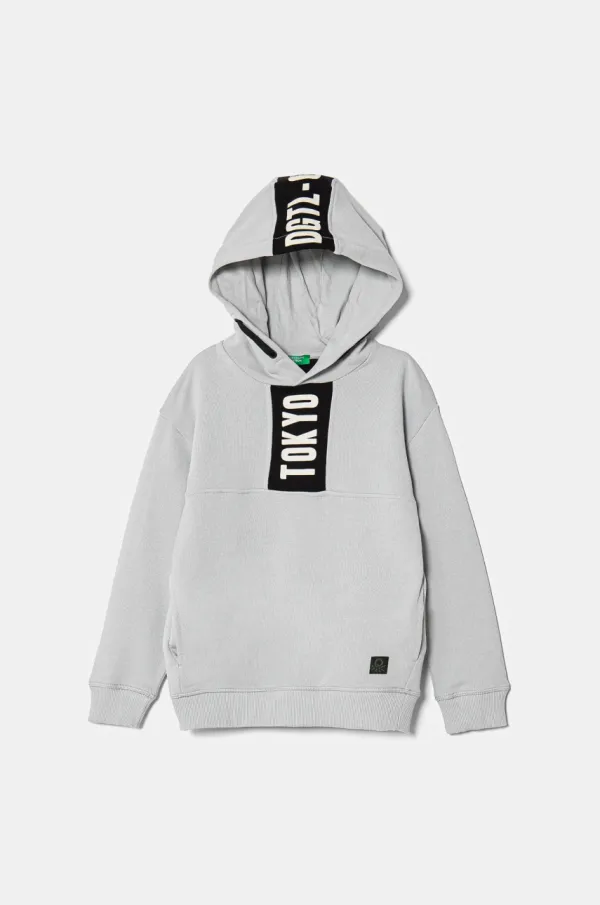 United Colors of Benetton Otroški bombažen pulover United Colors of Benetton siva barva, s kapuco, 3J68C204I