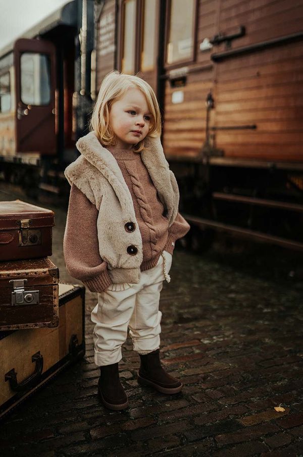 Donsje Otroški brezrokavnik Donsje Juline Bodywarmer bež barva, 4087200