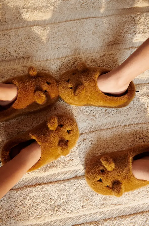 Liewood Otroški copati Liewood Aviaja Bear Slippers
