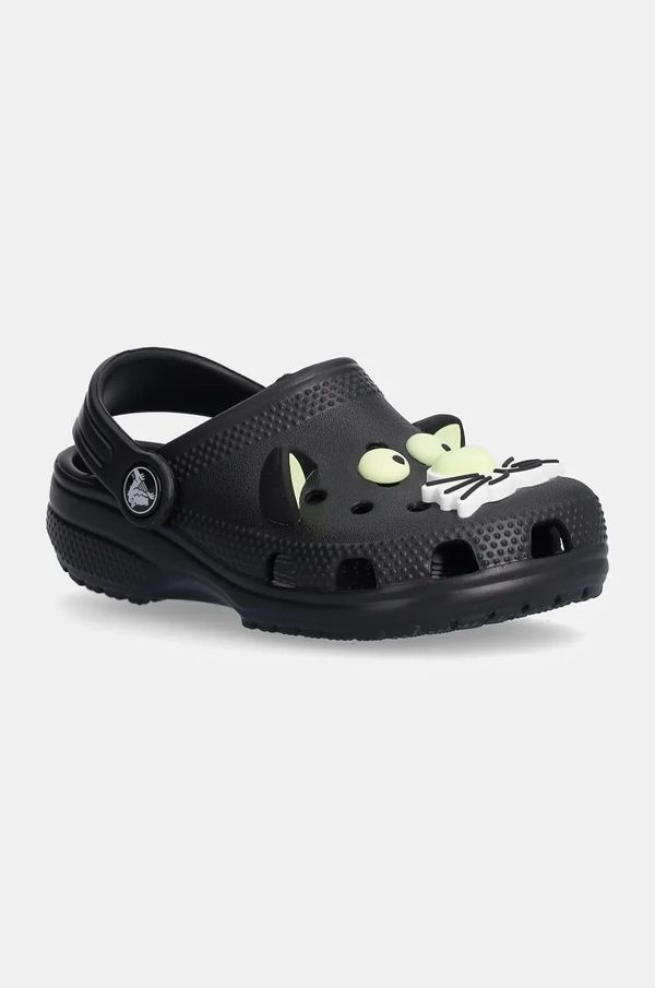 Crocs Otroški natikači Crocs CLASSIC GLOW BLACK CAT CLOG črna barva, 210197