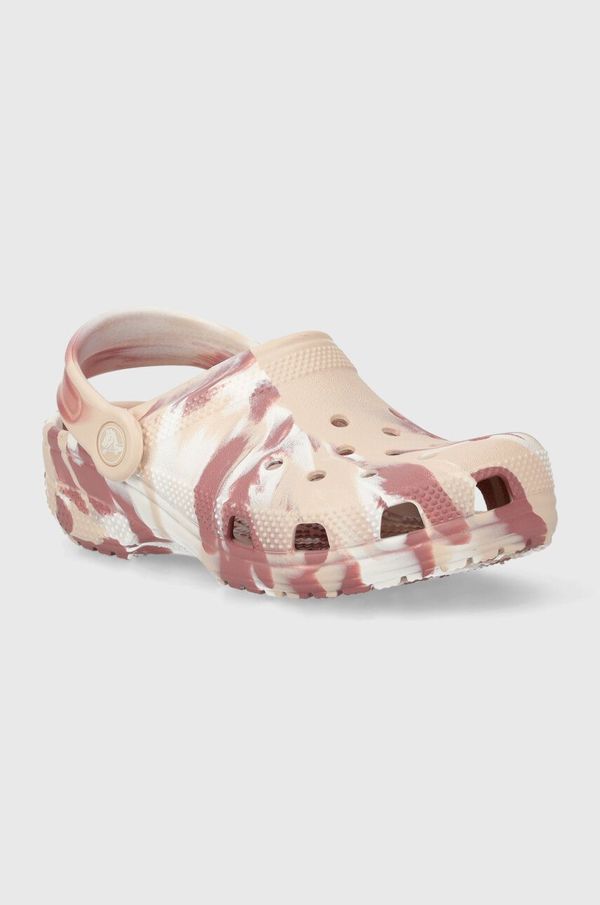 Crocs Otroški natikači Crocs CLASSIC MARBLED KIDS roza barva