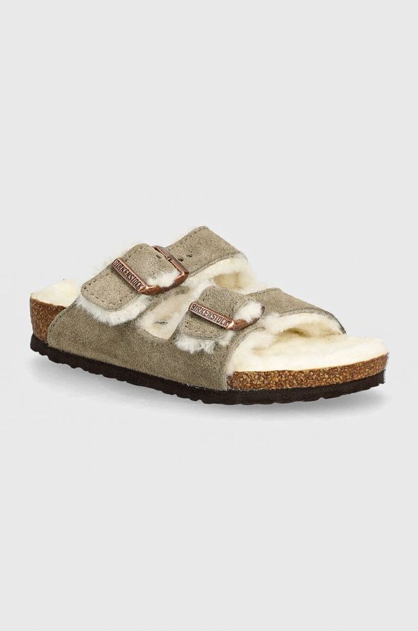 Birkenstock Otroški natikači iz semiša Birkenstock Arizona Shearling bež barva, 1028689