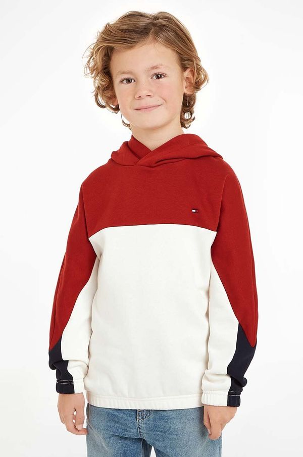 Tommy Hilfiger Otroški pulover Tommy Hilfiger rdeča barva, s kapuco, KB0KB09144