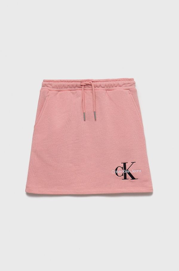 Calvin Klein Jeans Otroško bombažno krilo Calvin Klein Jeans roza barva,