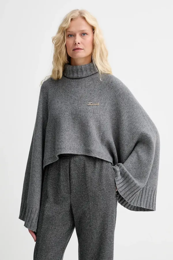 Twinset Pulover z dodatkom volne Twinset