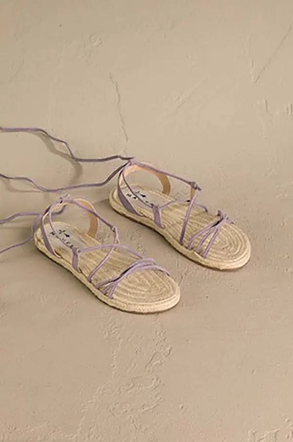 Manebi Sandali iz semiša Manebi Lace-Up Sandals