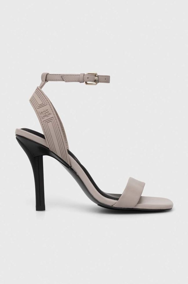 Tommy Hilfiger Sandali Tommy Hilfiger SPORTY LEATHER HIGH HEEL SANDAL siva barva, FW0FW07795