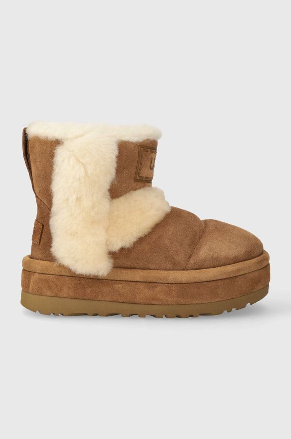 Ugg Snežke iz semiša UGG Classic Chillapeak rjava barva, 1144046