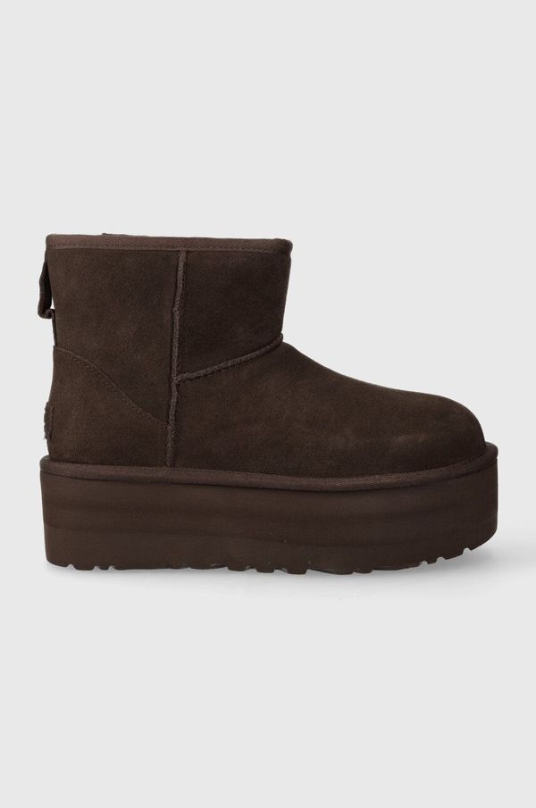 Ugg Snežke iz semiša UGG Classic Mini Platform rjava barva, 1134991