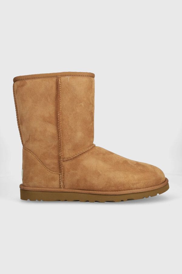 Ugg Snežke iz semiša UGG Classic Short rjava barva, 5800