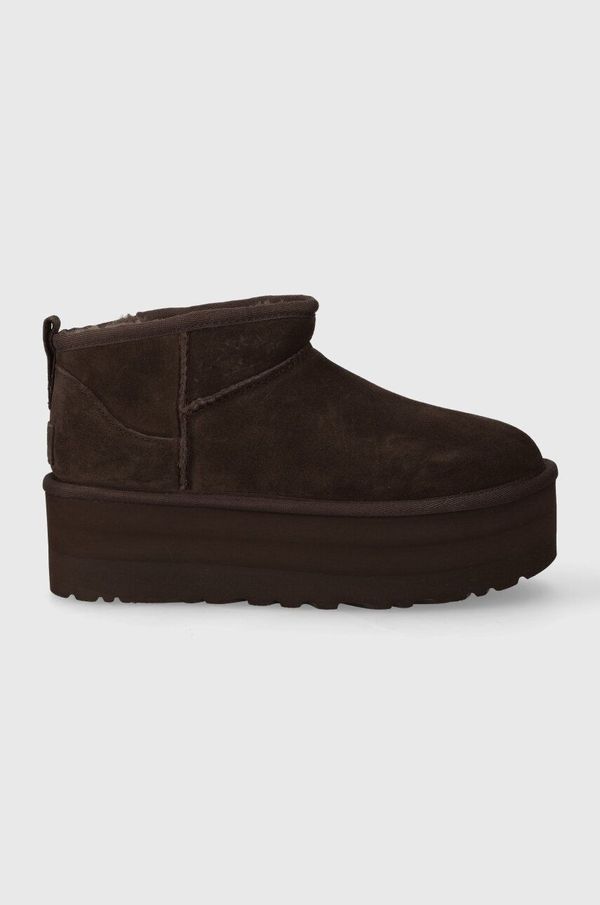 Ugg Snežke iz semiša UGG Classic Ultra Mini Platform rjava barva, 1135092