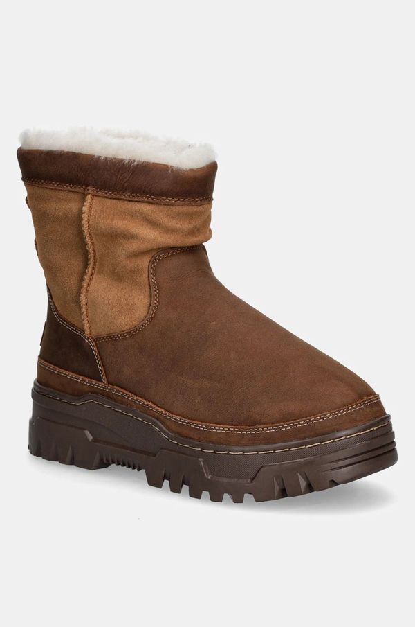 Ugg Snežke iz semiša UGG Heritage Pull On Trailgazer rjava barva, 1158213-CHE