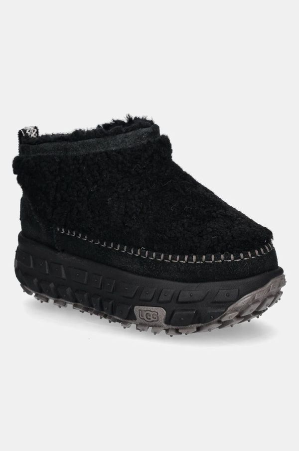 Ugg Snežke iz semiša UGG Venture Daze Ultra Mini Cozy Boot črna barva, 1161790-BLK